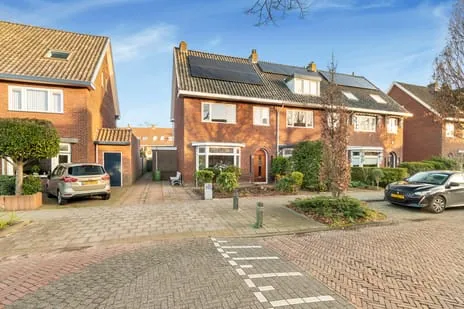 Hoekwoning te koop: Torenstraat 33, Centrum-Noord Castricum