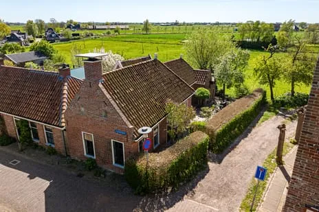 Twee-onder-één-kap te koop: Torenstraat 38, Ezinge Ezinge