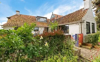 Vrijstaande woning te koop: Torenstraat 42, Ezinge Ezinge