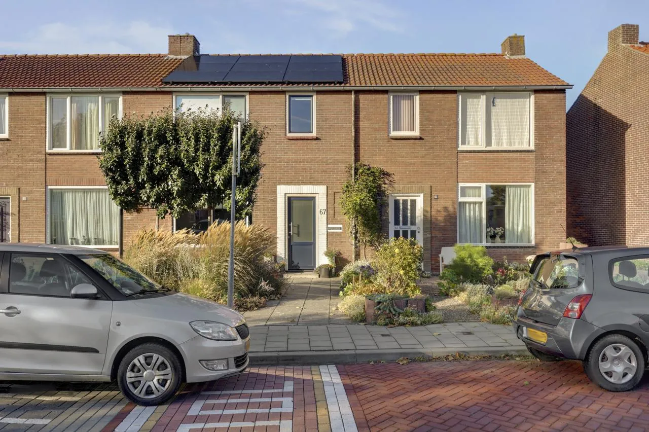 Tussenwoning te koop: Torenstraat 67, Westkapelle