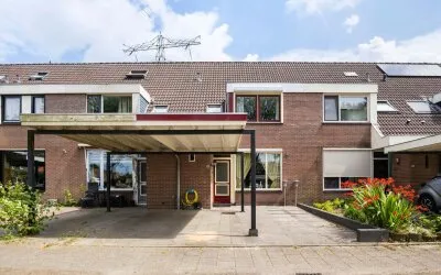 Tussenwoning te koop: Torenvalk 14, Vogelbuurt Veenendaal