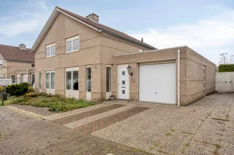Hoekwoning te koop: Tormentil 40, Achter het Raadhuis Nootdorp