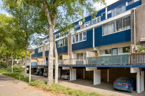 Tussenwoning te koop: Toutenburg 311, Het Oostrik Deventer