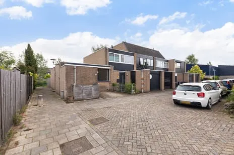 Hoekwoning te koop: Toutenburg 95, Zuilenburg en omgeving Dordrecht