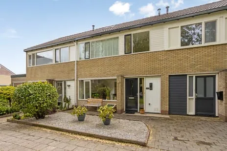 Tussenwoning te koop: Toutenburgleane 34, Tytsjerk Tytsjerk