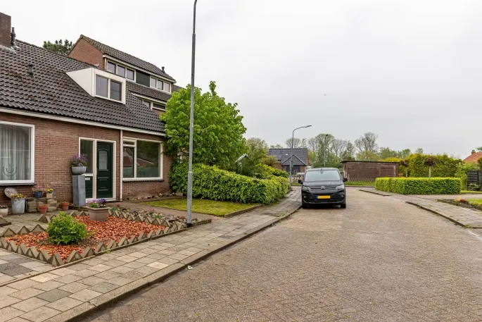 Tussenwoning te koop: Trambaan 15, Woldendorp Woldendorp