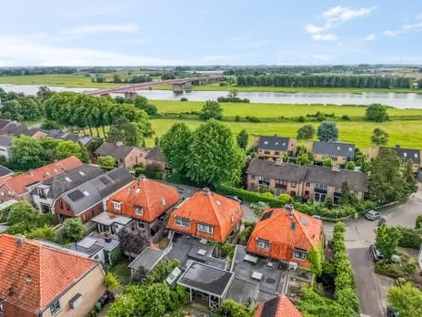 Twee-onder-één-kap te koop: Trambaanweg 5, Cunera Rhenen