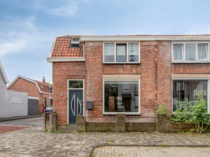 Hoekwoning te koop: Tramstraat 17, Lievenspolder Terneuzen