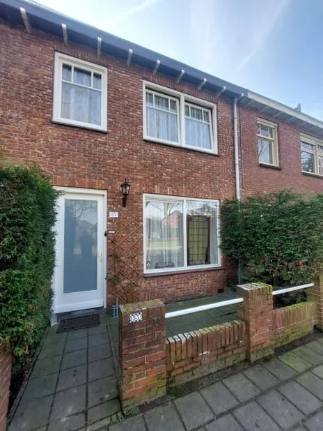 Tussenwoning te koop: Tramstraat 53, Lievenspolder Terneuzen