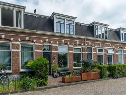 Tussenwoning te koop: Tramstraat 6, Vossepark Leeuwarden