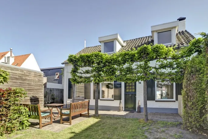 Vrijstaande woning te koop: Tramstraat 74, Centrum Dongen