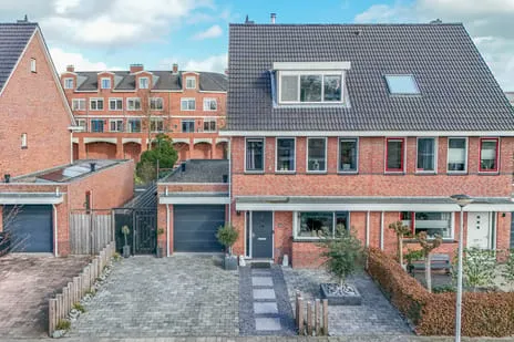Twee-onder-één-kap te koop: Traverse 6, Bergstoep Bergambacht