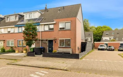 Corner house for sale: Traviatastraat 19, Daalmeer-Noordoost Alkmaar