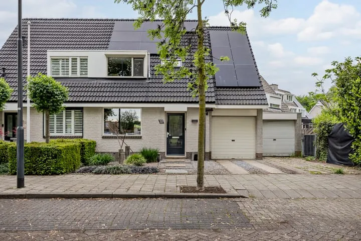 Tussenwoning te koop: Trekbeemd 73, Beemdenbuurt Oosterhout (Nb)