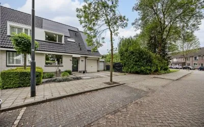 Tussenwoning te koop: Trekbeemd 73, Beemdenbuurt Oosterhout