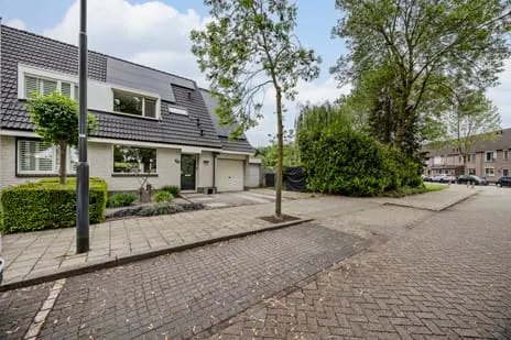 Tussenwoning te koop: Trekbeemd 73, Oosterhout (Nb)