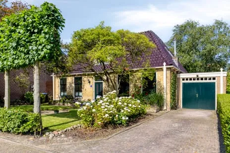 Semi-detached for sale: Trekpad 40, Burgwerd Burgwerd