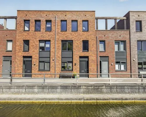 Tussenwoning te koop: Triasgracht 27, Drielanden Centrum Harderwijk