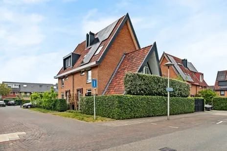 Twee-onder-één-kap te koop: Triumphperenlaan 25, Vleuterweide-Zuid Vleuten