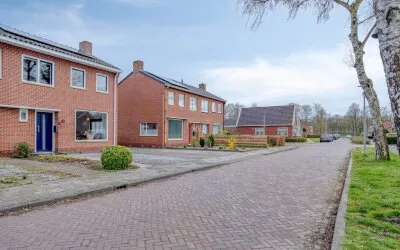 Twee-onder-één-kap te koop: Troelstralaan 11, Muntendam-oost Muntendam