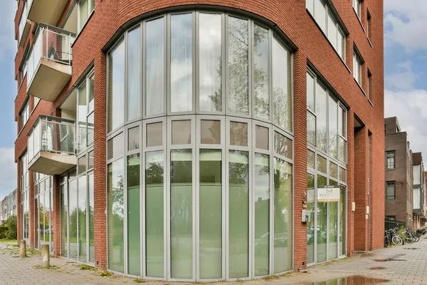 Appartement te koop: Troelstralaan 211, Van Tijenbuurt Amsterdam