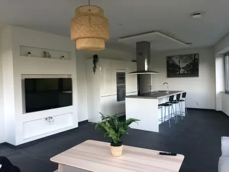 Appartement te huur: Troelstralaan 231, Van Tijenbuurt Amsterdam