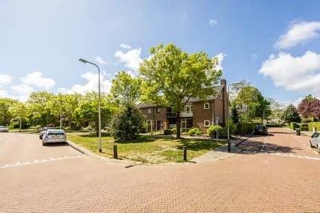 Hoekwoning te koop: Troelstralaan 33, Glipper Dreef en Staatsliedenbuurt Heemstede