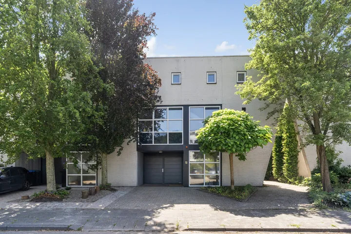Hoekwoning te koop: TROELSTRAPARK 18, Bilgaard Leeuwarden