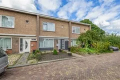 Tussenwoning te koop: Troelstrastraat 4, Veendam