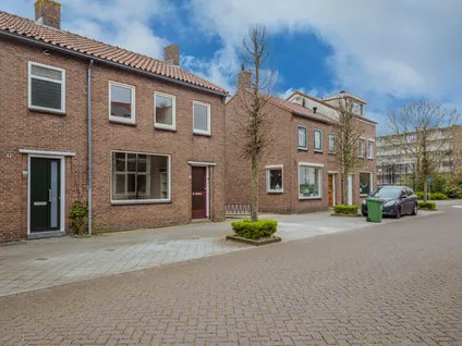 Hoekwoning te koop: Troelstrastraat 70, De Peulen-Oost Hardinxveld-Giessendam