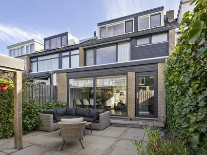 Tussenwoning te koop: Troelstrastraat 74, Staatsliedenbuurt/Vijfakkers Moordrecht