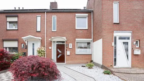Tussenwoning te koop: Troereberg 36, Namiddagsche Driessen Landgraaf