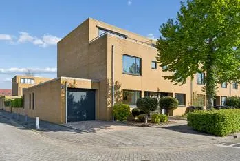 Hoekwoning te koop: Troikastraat 1, Danswijk Zuidwest Almere