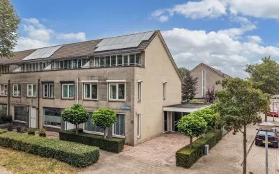 Hoekwoning te koop: Trombonestraat 38, Muziekwijk N.-Noordwest Almere