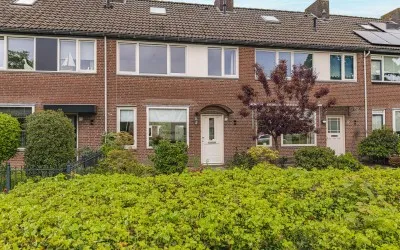 Tussenwoning te koop: Trompetlaan 75, Grauwe Polder 3 Etten-Leur