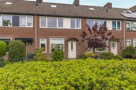 Tussenwoning te koop: Trompetlaan 75, Grauwe Polder 3 Etten-Leur
