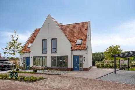 Twee-onder-één-kap te koop: Trompetstraat 6, Overzuid Goes