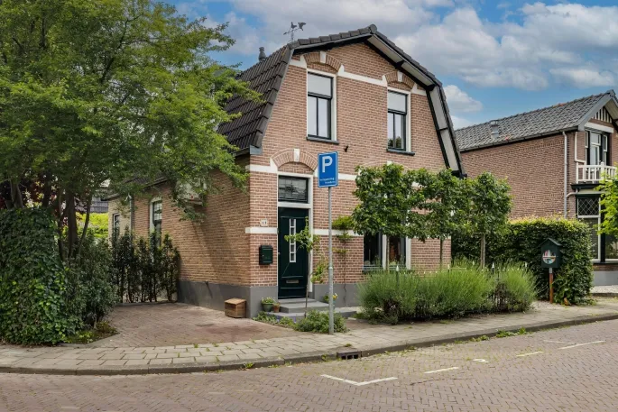 Vrijstaande woning te koop: Trompstraat 22, Binnenstad Apeldoorn