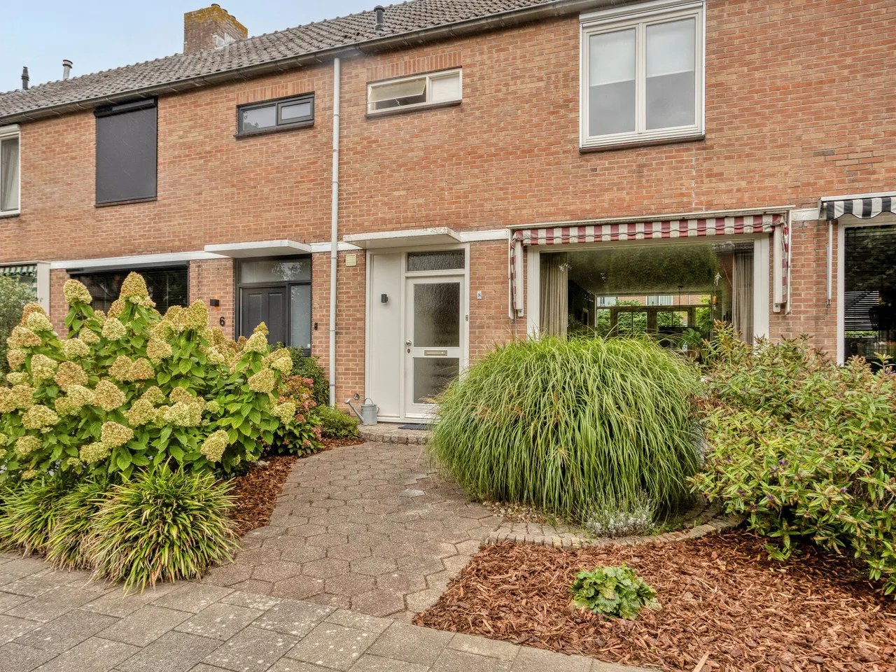 Tussenwoning te koop: Trompstraat 8, De Meern