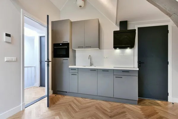 Woning te huur: Trompstraat, Zeeheldenkwartier 'S-Gravenhage