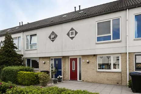 Tussenwoning te koop: Truffautstraat 29, Filmwijk Zuid-noord van Walt Disneyplts. Almere