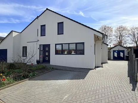 Twee-onder-één-kap te koop: Truus Wijsmüllerstraat 11, Ballast Coevorden