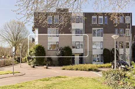 Appartement te koop: Tsarenhof 79, Herenweg Alphen Aan Den Rijn