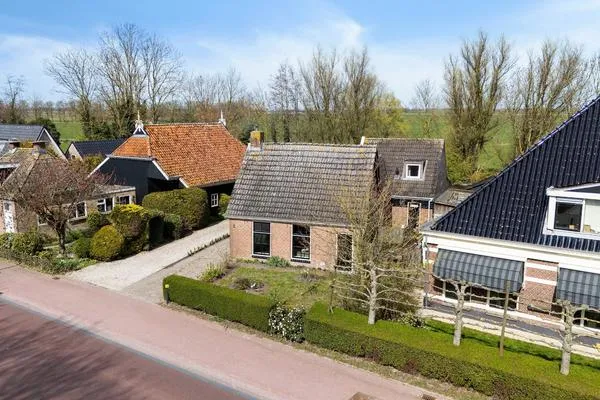 Vrijstaande woning te koop: Tsienzerbuorren 4, Buitengebied Reduzum Reduzum