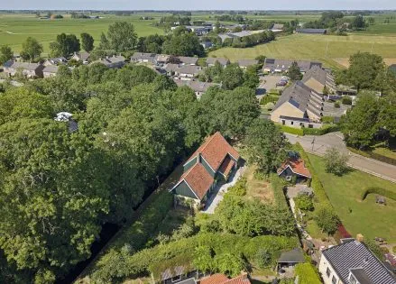 Vrijstaande woning te koop: Tsjerkebuorren 5, Easterein Easterein