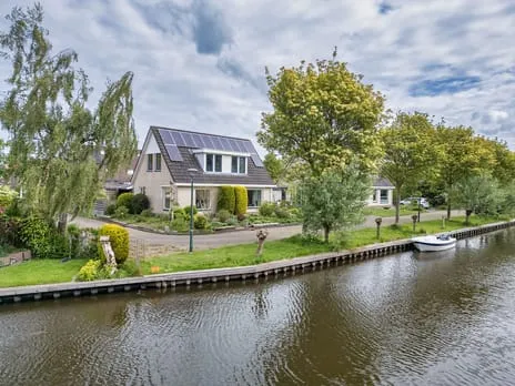 Vrijstaande woning te koop: Tsjerkesleatswei 20, Heeg Heeg