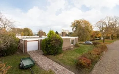 Vrijstaande woning te koop: Tsjomme Wiardaleane 11, Omgeving Leeuwarderweg en bungalowpark Sneek