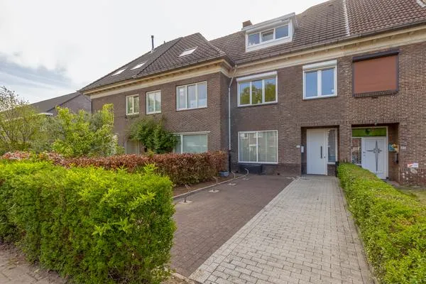 Tussenwoning te koop: Tudderenderweg 171, Stadbroek Sittard