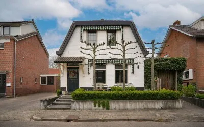 Vrijstaande woning te koop: Tuinderslaan 12, Bloemenbuurt Ede