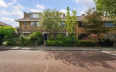 Tussenwoning te koop: Tuinfluiterlaan 16, Vogelwijk 'S-Gravenhage